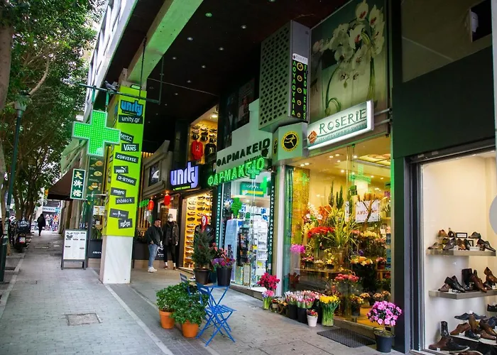 Athens Best Location, 6 Ermou Street, Syntagma Square